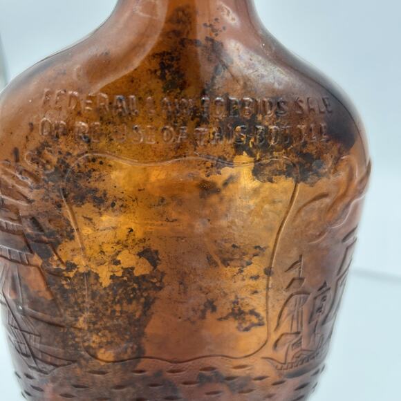 Vintage Amber Brown Bottle Embossed John Paul Jones 1 Pint Whiskey Flask 7.5” - Picture 7 of 16